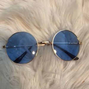 Retro Inspired Blue Lens Round Sunglasses